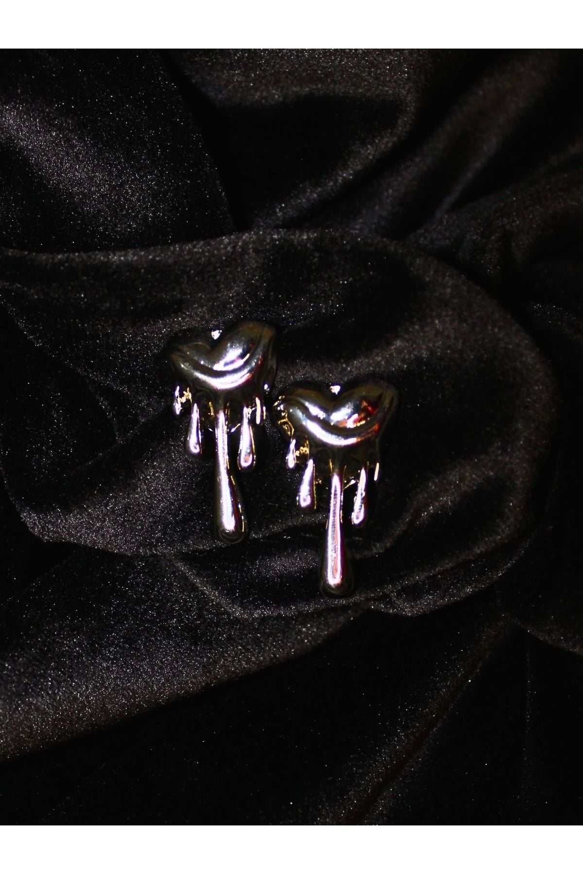 Gold Dripping Heart Drop Earrings
