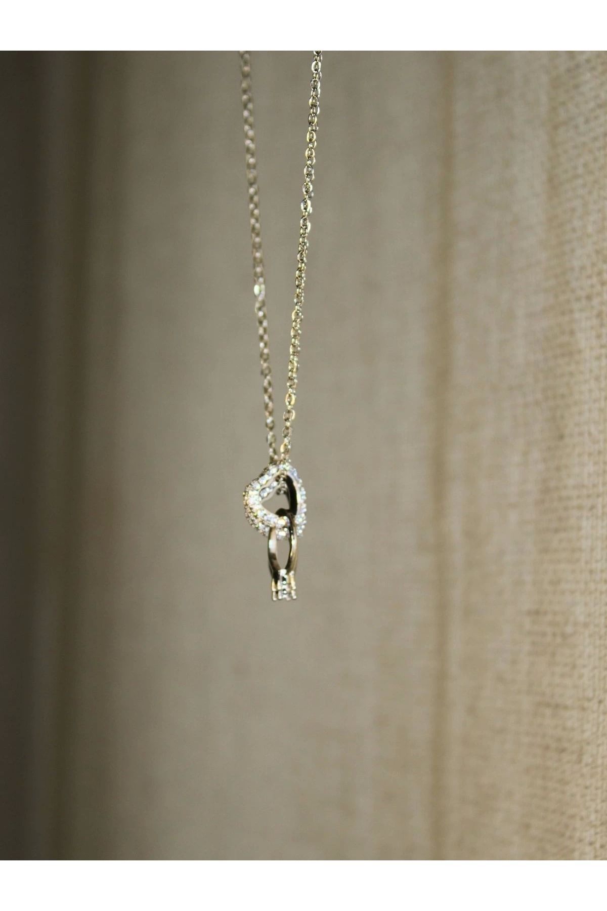 Gold Full Crystal Heart Necklace with Solitaire Detail – 44 cm